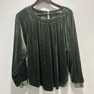 Umgee green ladies top size small